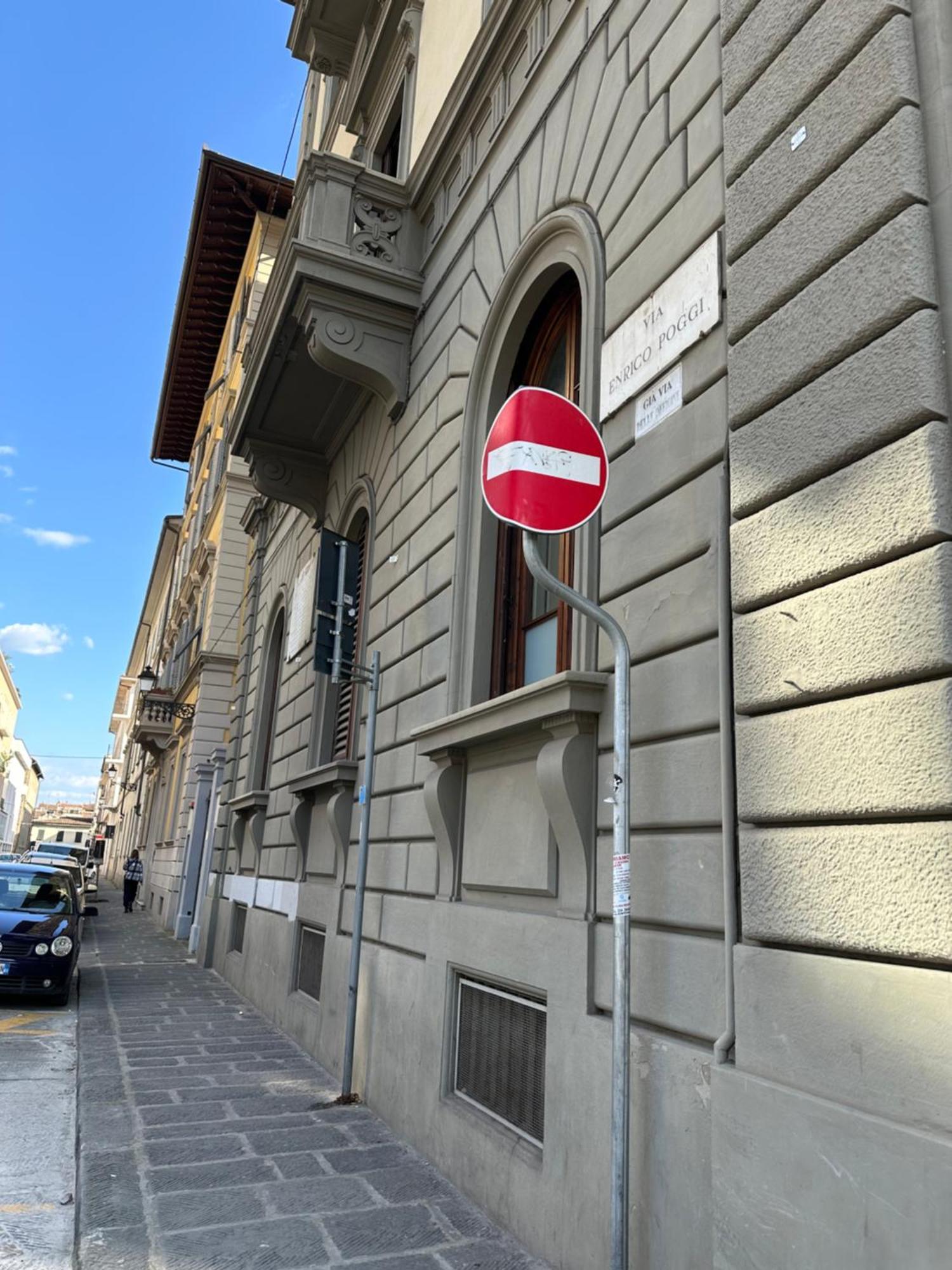Poggi 7 Appartamento *